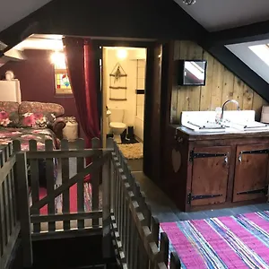 Happy Hippy Apartment